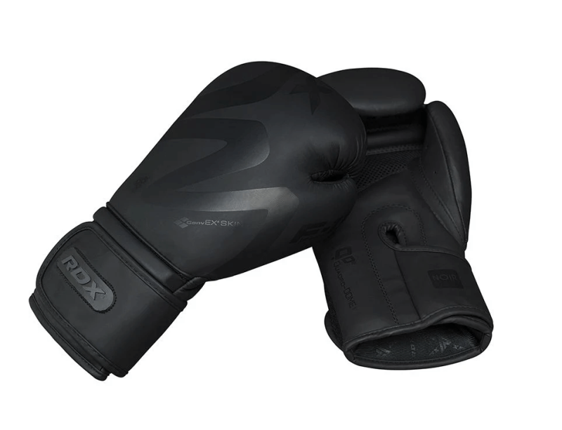 BOXING GLOVE F15 MATTE BLACK